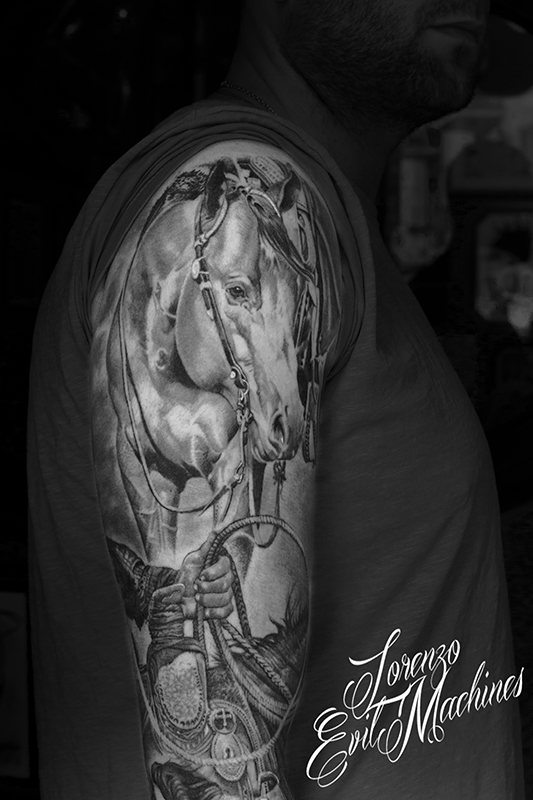Horses_mustang_cavallo_cavalli_monta_equitazione_Lorenzo_tatuatore_Evil_Machines_realistic_tattoo_tatuaggi_realistici_3d_Roma_ritratti_sito_best_migliore