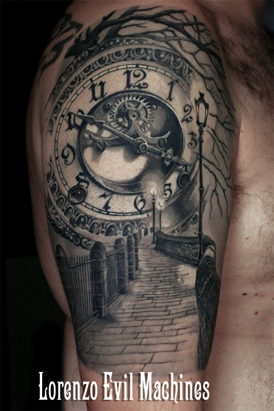 Orologio_road_alley_watch_gothic_night_Lorenzo_tatuatore_Evil_Machines_realistic_tattoo_tatuaggi_realistici_3d_Roma_ritratti_sito_best_migliore